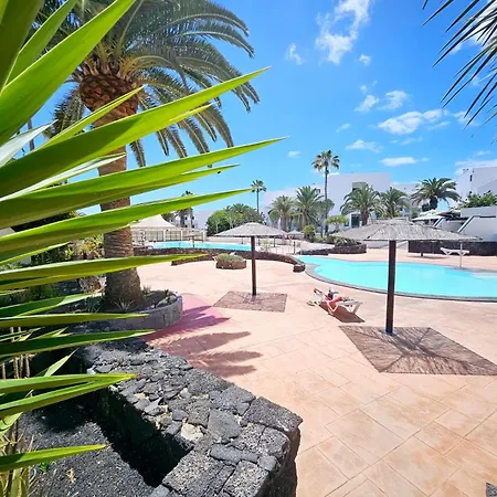 Marea Azul With Air Conditioning Apartment