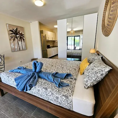 Marea Azul With Air Conditioning Apartment Costa Teguise