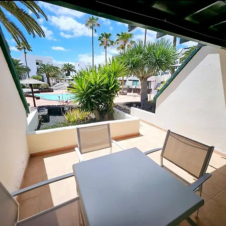Marea Azul With Air Conditioning Apartment Costa Teguise